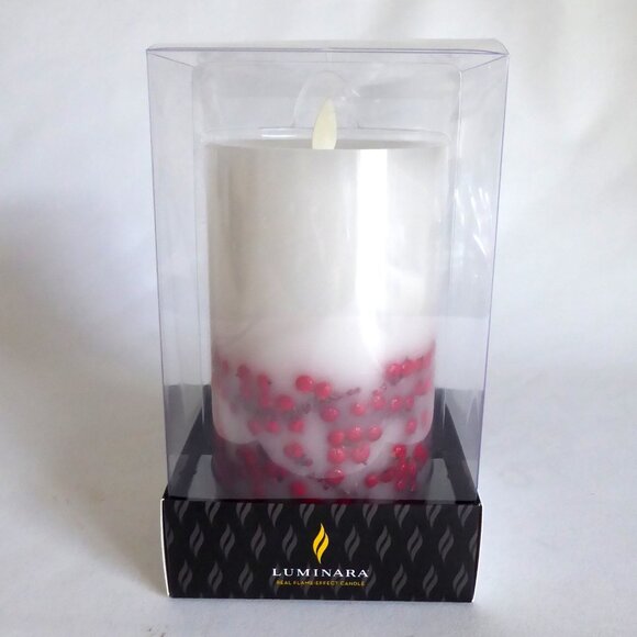 NEW 3.5” x 6.5” LUMINARA RED BERRIES REAL WAX FLAME EFFECT CANDLE BATTERY RUN - Picture 1 of 7